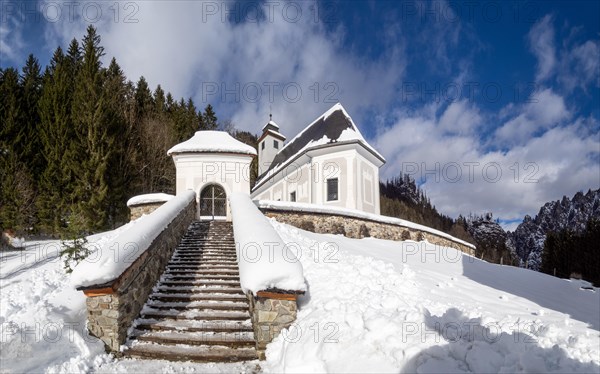 Church and mountaineers' cemetery in Johnsbach