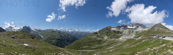 Alpine panorama near the Nufenen Pass with the mountains Ritzhoerner