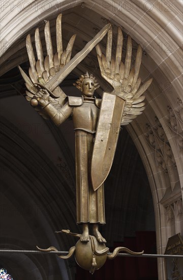 Archangel Michael by the sculptor Ulfert Jansen in the gallery arch in Ulm Minster