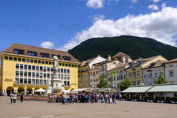 Waltherplatz with the monument to Walther von der Vogelweide