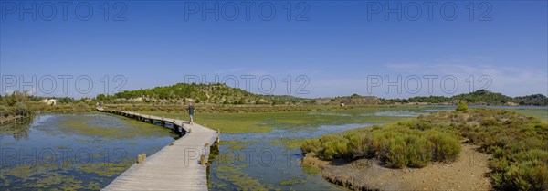 Saltworks de Peyriac-de-Mer