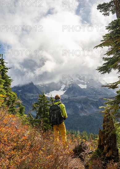 Hikers at Huntoon Point