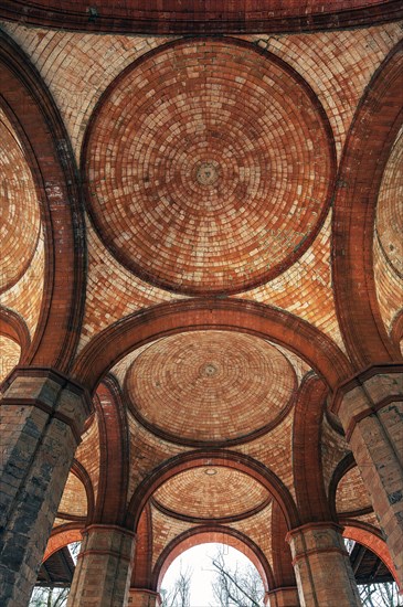 Domes and columns at the South Cemetery