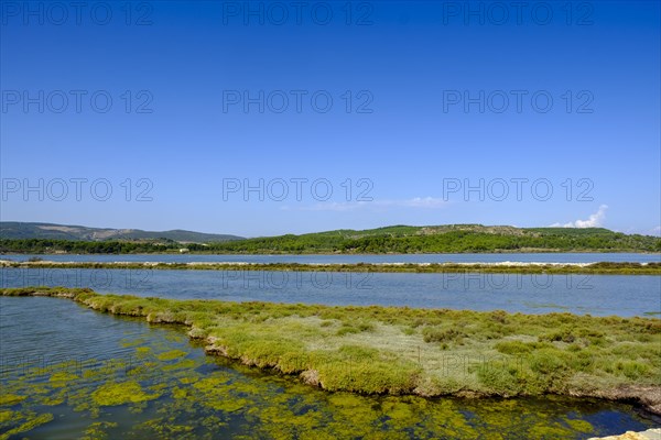 Saltworks de Peyriac-de-Mer