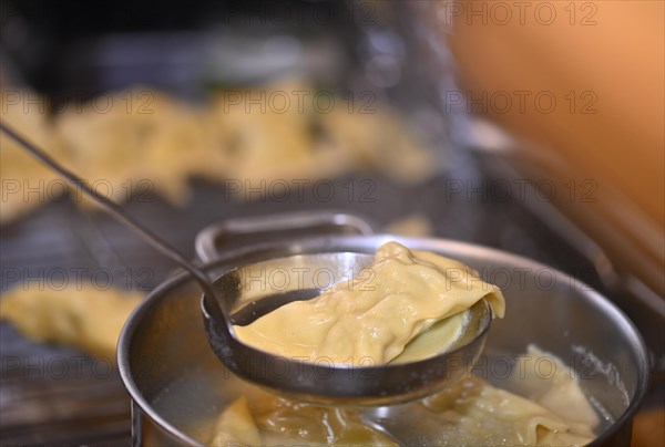 Production of Swabian Maultaschen