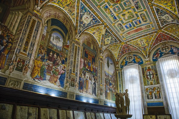 Interior of the Piccolomini Library