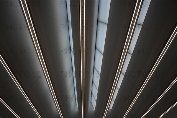 Fluorescent tubes in the Kueppersmuehle Museum