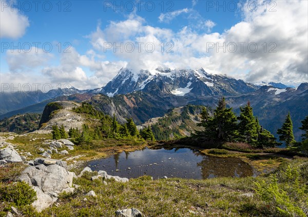 Small mountain lake at Tabletop Mountain