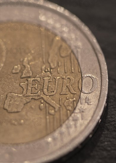 Writing euro