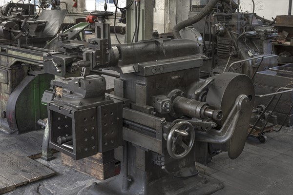 Lathe for valves in a historic lathe shop