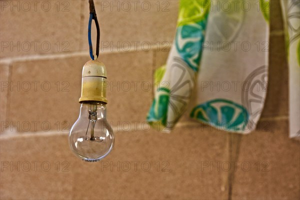 Bare bulb with socket