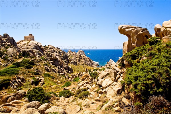 Bizarre granite rocks