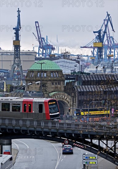 elevated railway