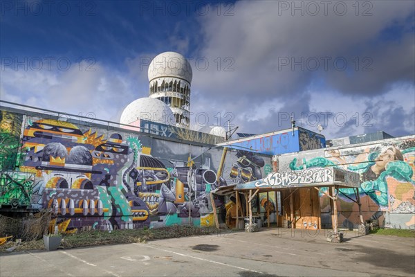 Former radar installations