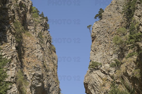 Middle of the three narrows Iron Gates Portes