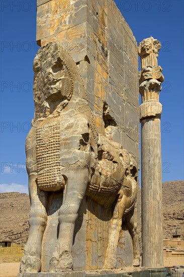 Gate of all countries with winged mixed creatures