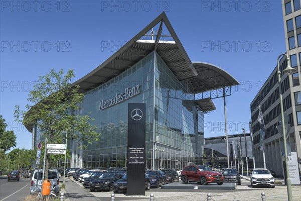 Mercedes World