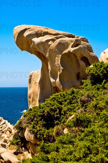 Bizarre granite rocks