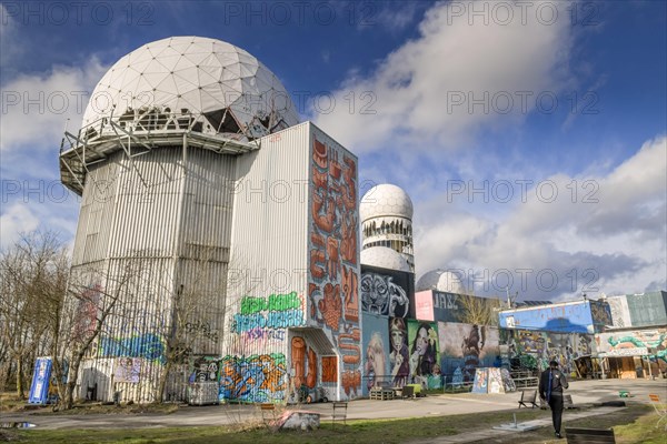 Former radar installations