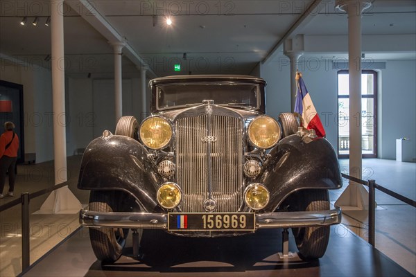 Parade vehicle of General Charles de Gaulle