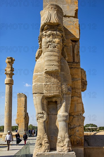 Gate of all countries with winged mixed creatures