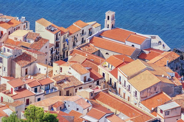 Cefalu town