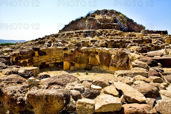 Gross-Nuraghe Su Nuraxi