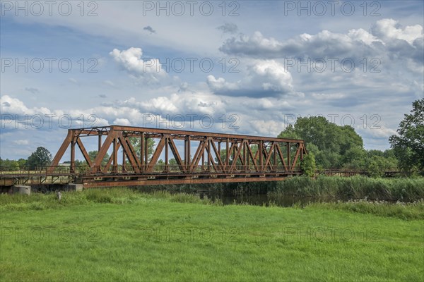 Old Neisse Bridge south of Ratzdorf