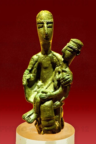 Nuraghic bronze statuette of the mother of the slain