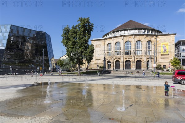 Water features on the square of the Old Synagogue