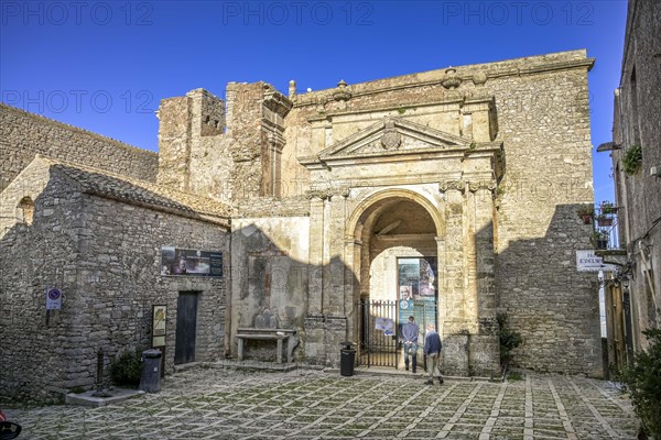 Former monastery of St. Dominic and church of St. Michael