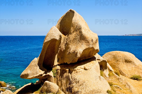 Bizarre granite rocks