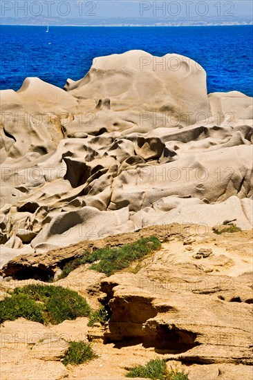 Bizarre granite rocks