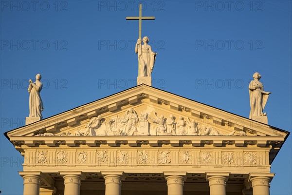 Frieze of the Arkikatedra Bazilika Cathedral