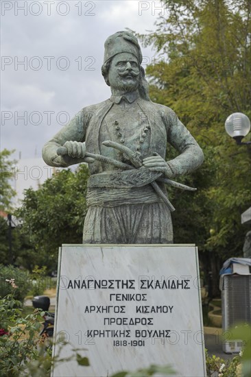 Statue Freedom Fighter Kostaros Voloudakis