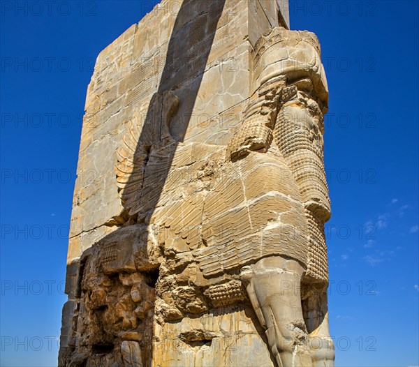 Gate of all countries with winged mixed creatures