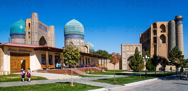 Bibi Xanom Mosque