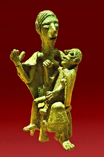 Nuraghic bronze statuette of the mother of the slain
