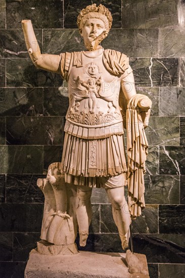 Marble statue of Emperor Traian