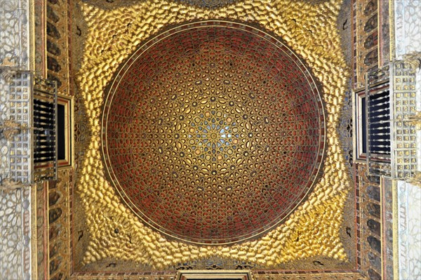 Ceiling decoration