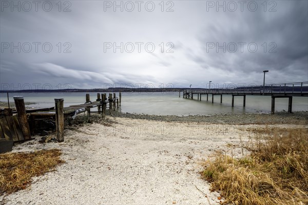 Stormy winter weather at Lake Constance