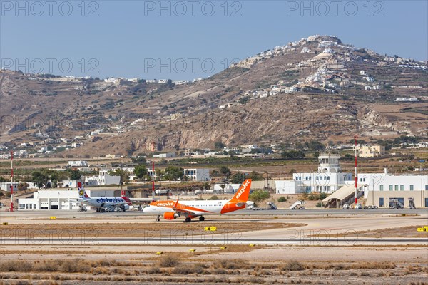 An EasyJet Airbus A320 aircraft with registration number OE-IJZ at Santorini Airport