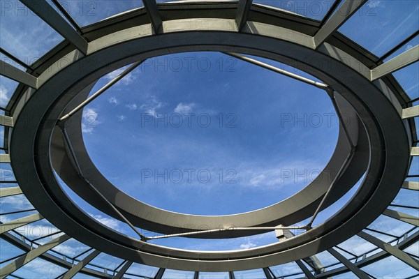 The ventilation hole in the glass dome of the Reichstag