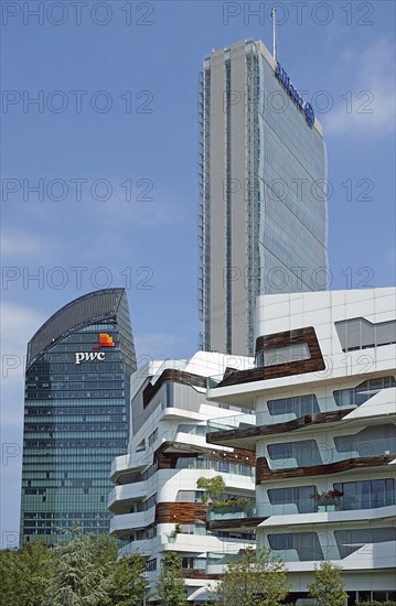 Torre PwC or PricewaterhouseCoopers by Daniel Libeskind