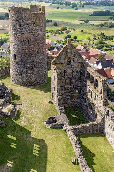 Castle tower western keep