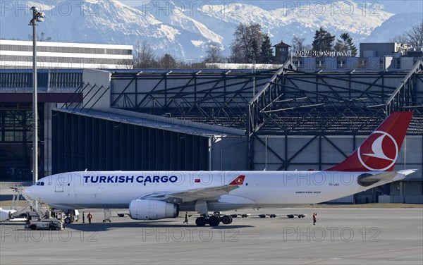 Aircraft Turkish Cargo