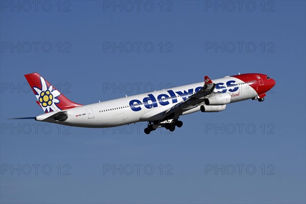 Aircraft Edelweiss Air