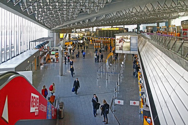 Departure hall B