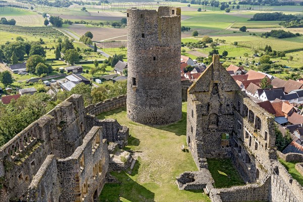 Romanesque Muenzenberg ruin