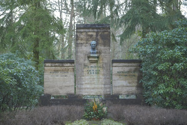 Grave Friedrich Wilhelm Murnau